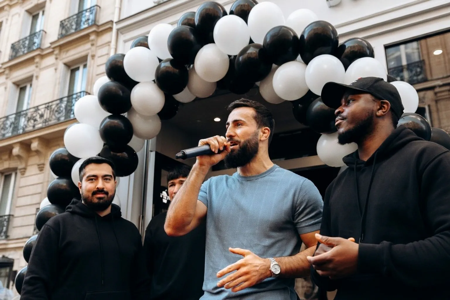 Black & White Burger sacré meilleure franchise snacking aux Ze Awards 2026