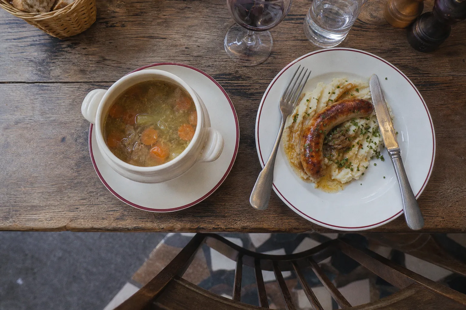 Bouillon ou brasserie : quelle table choisir selon son budget ?