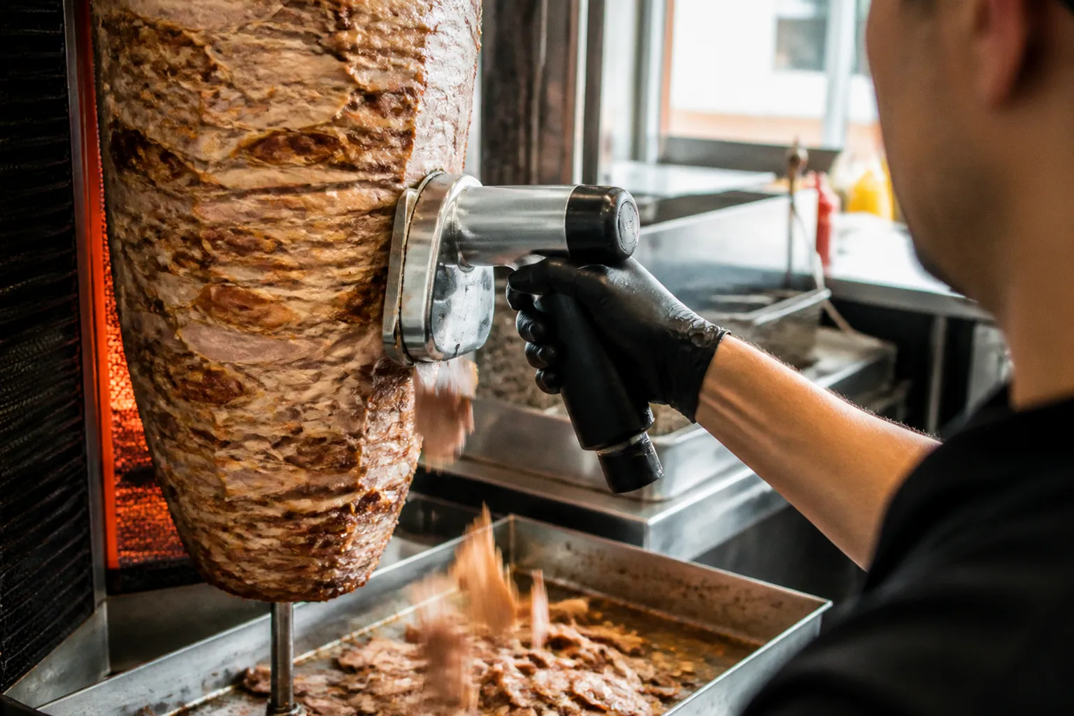 Couteau à kebab électrique : trois modèles pour chaque budget