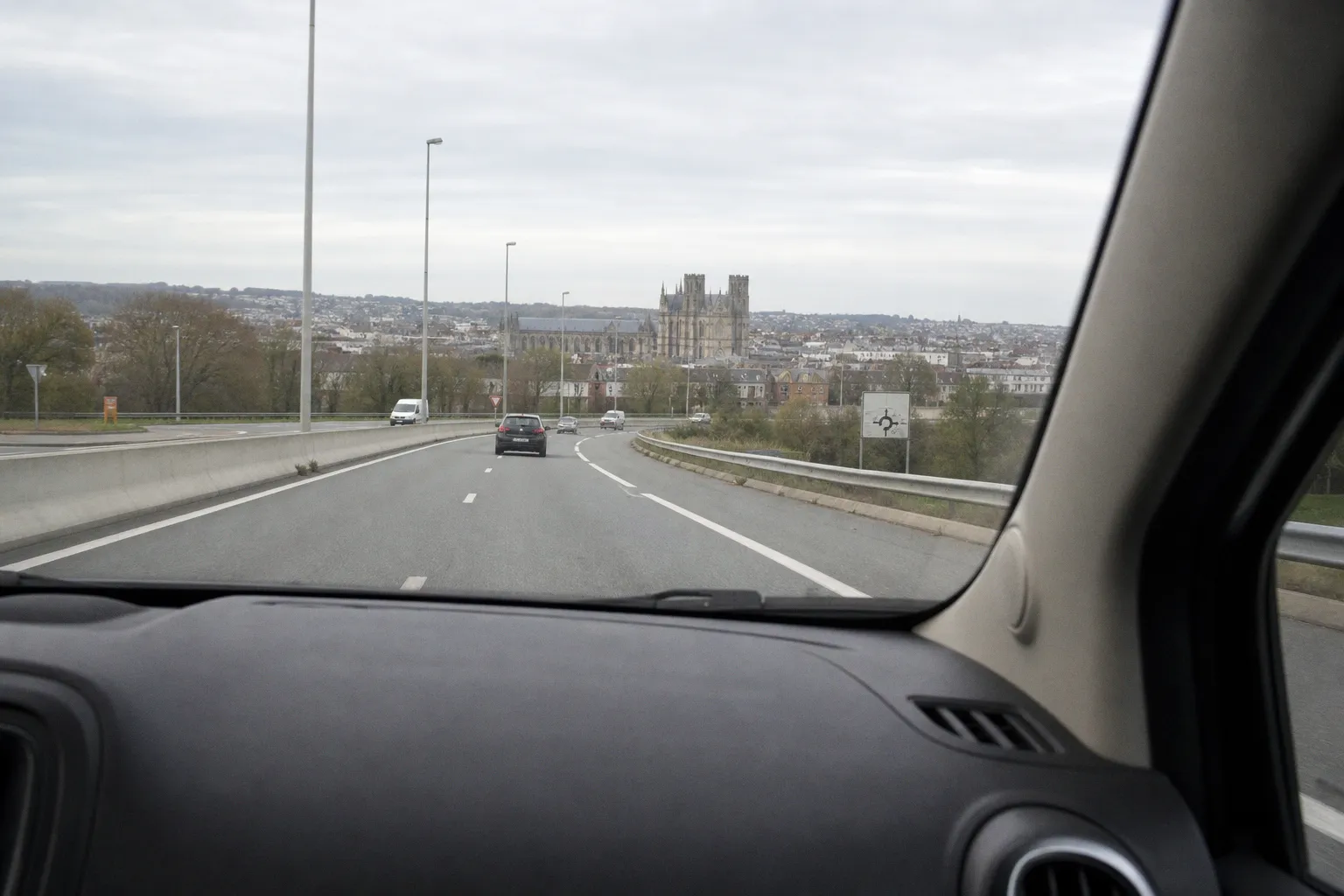 Location de voiture à Reims : guide pratique et agences