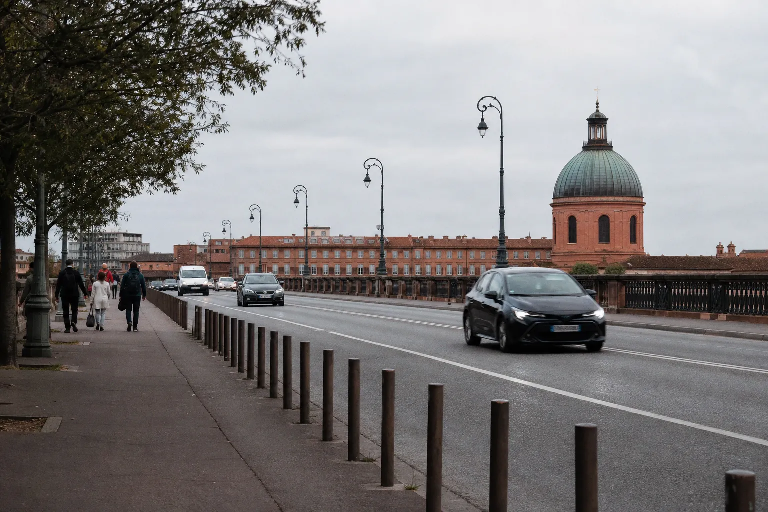 Location de voiture à Toulouse : guide pratique