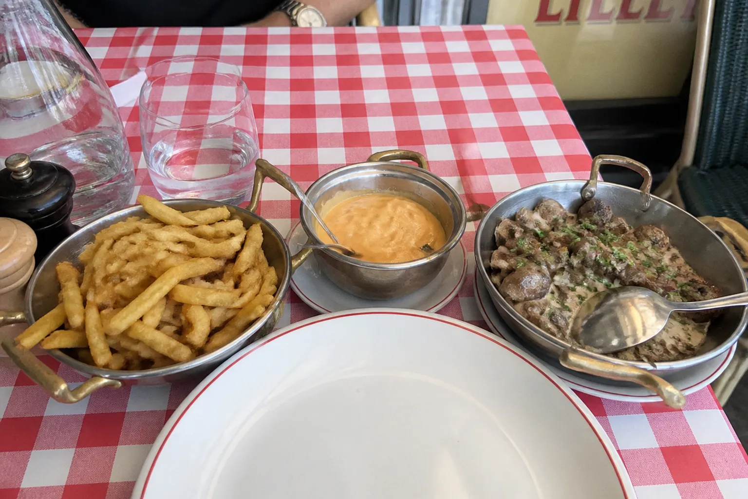 Où manger français à Paris : notre sélection des meilleures tables authentiques