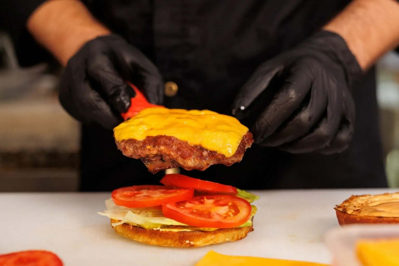 Top 5 des nouveaux burgers qui ont conquis les clients en 2026